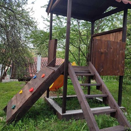 Vila "Суларската Къща" Gabrovo Exteriér fotografie